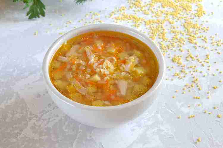 Как вкусно приготовить суп с пшеном на курином бульоне?